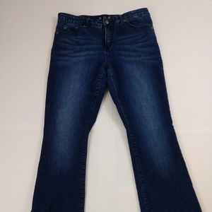 Tru Luxe, boot cut jeans, decorative back pockets